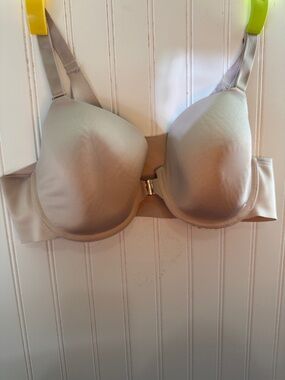 Soma Nude Front-Closure Smooth T-Shirt Bra